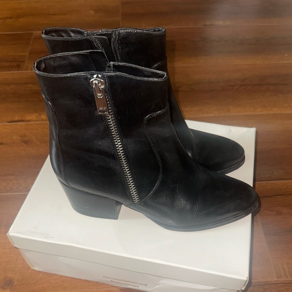 Marc Fisher Boots - Picture 1 of 5